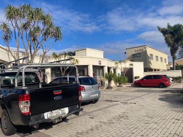 To Let Commercial Property for Rent in Newton Park Eastern Cape